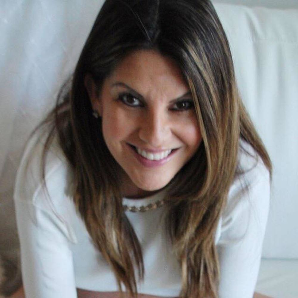 Meet your Posher, Angela